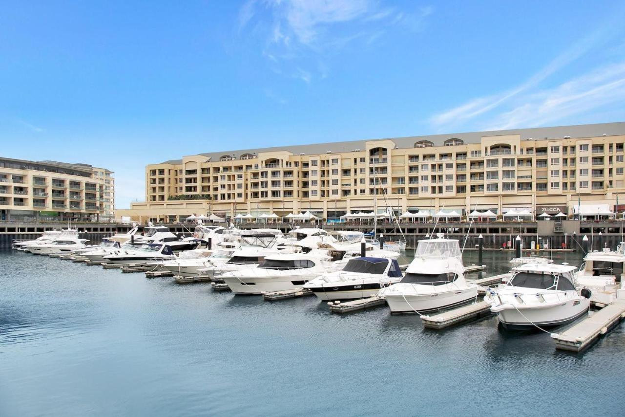 Belle Escapes - Glenelg Seaside Apartment Exteriör bild
