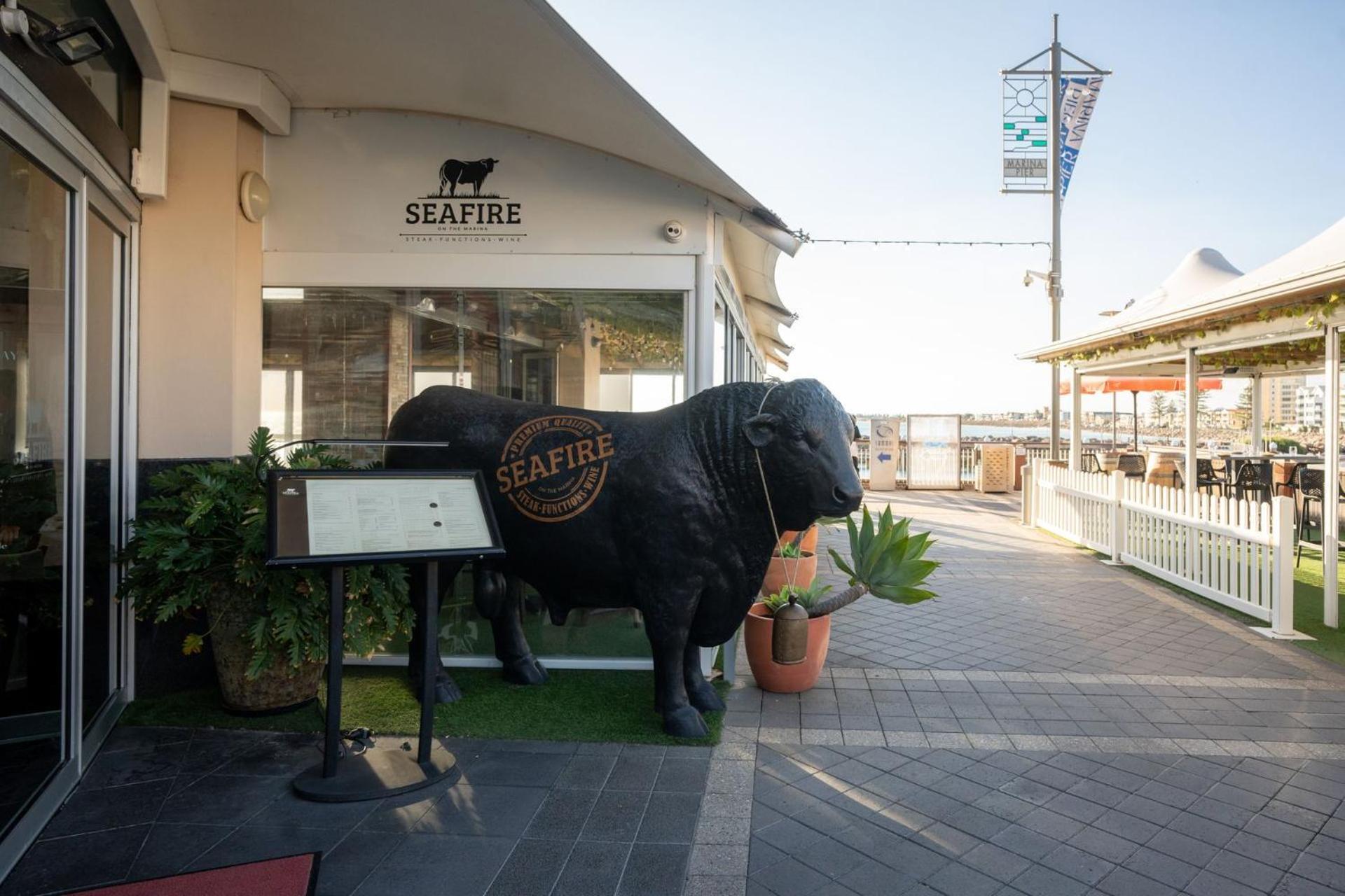 Belle Escapes - Glenelg Seaside Apartment Exteriör bild